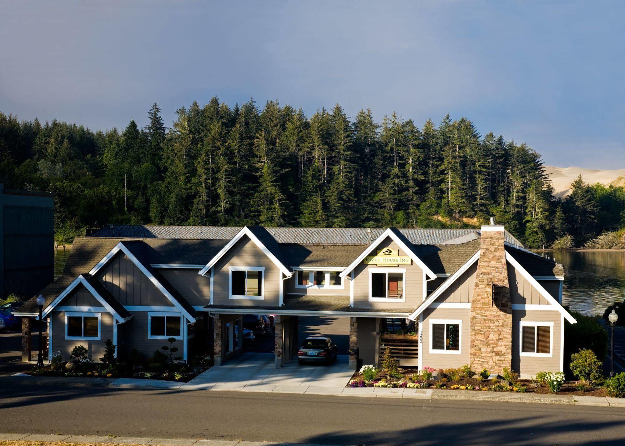 River House Inn, A Baymont By Wyndham Флоренс Екстер'єр фото